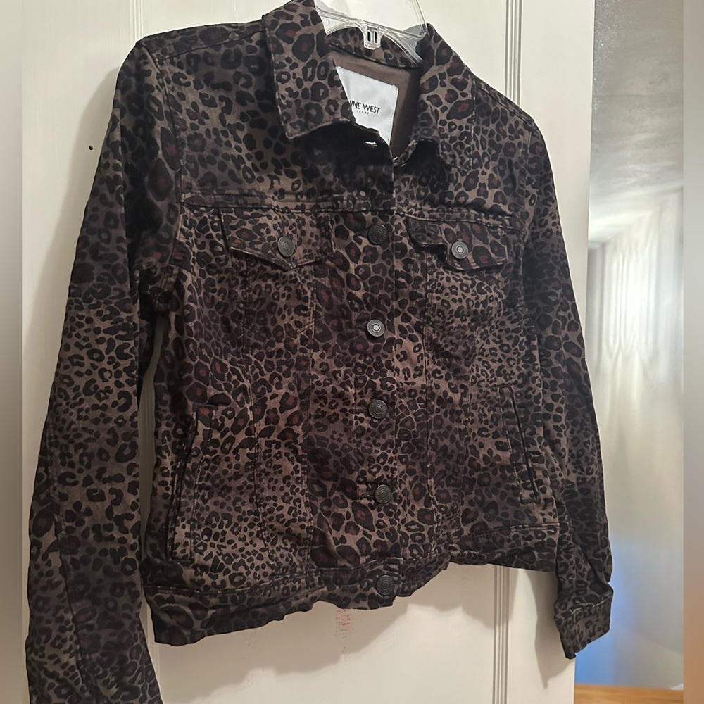 Nine West cheetah print jacket . NWOT. Small . Animal print .